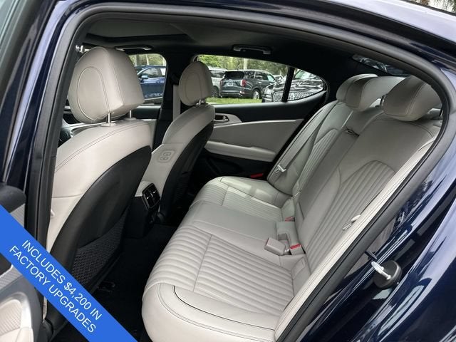 2023 Genesis G70 2.0T