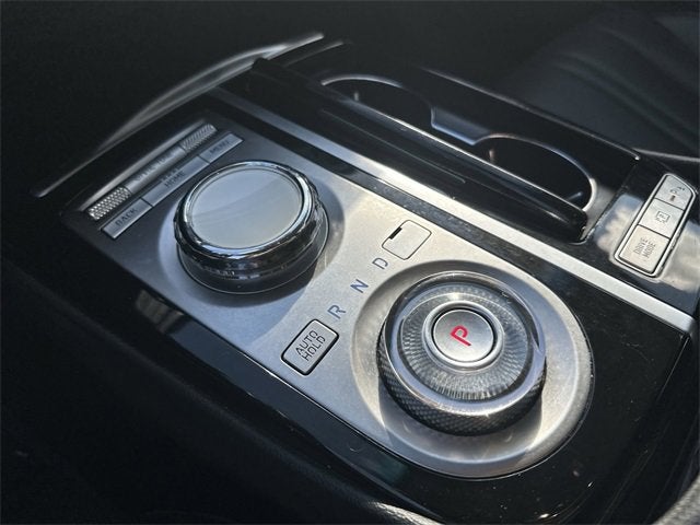 2023 Genesis G80 2.5T