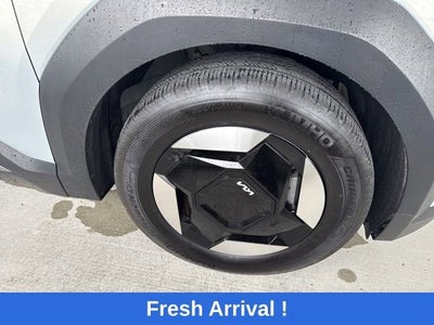 2024 Kia EV9 Light Long Range