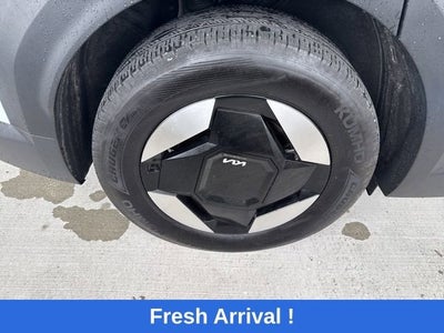 2024 Kia EV9 Light Long Range
