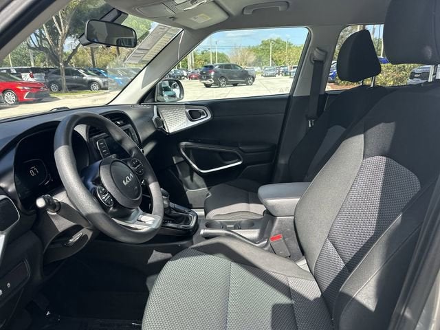 2024 Kia Soul LX