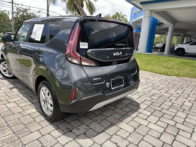 2024 Kia Soul LX
