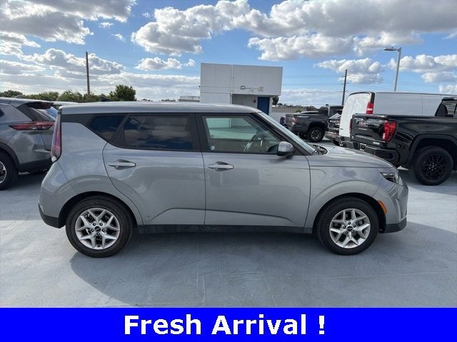 2024 Kia Soul LX