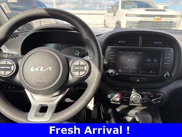 2024 Kia Soul LX