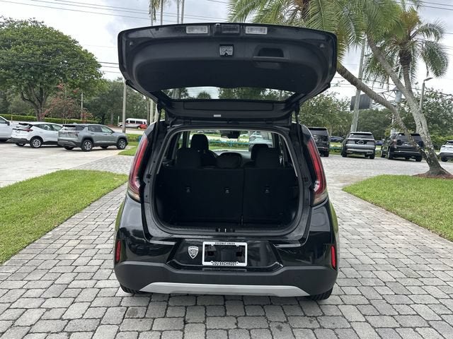 2024 Kia Soul LX