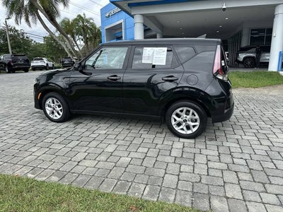 2024 Kia Soul LX