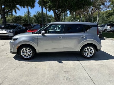 2024 Kia Soul LX