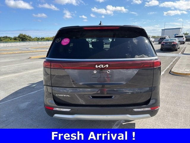 2024 Kia Carnival LX