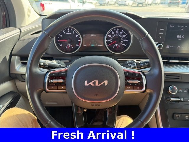2024 Kia Carnival LX