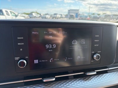 2024 Kia Carnival LX