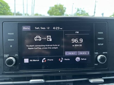 2024 Kia Carnival LX