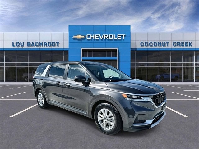 2024 Kia Carnival LX