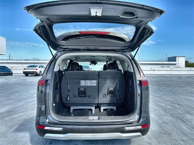 2024 Kia Carnival LX