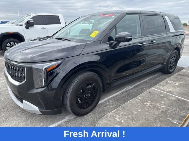 2025 Kia Carnival LXS