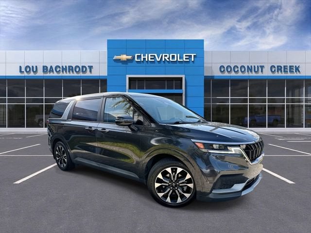 2023 Kia Carnival EX