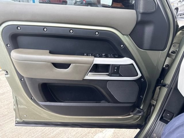 2020 Land Rover Defender HSE
