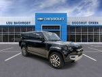 2023 Land Rover Defender SE