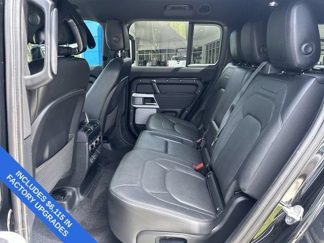 2023 Land Rover Defender SE