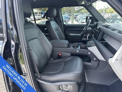 2023 Land Rover Defender SE
