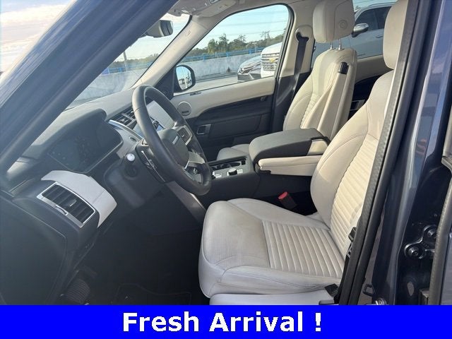 2025 Land Rover Discovery S