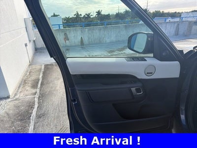 2025 Land Rover Discovery S