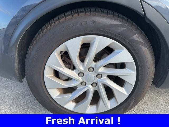 2025 Land Rover Discovery S