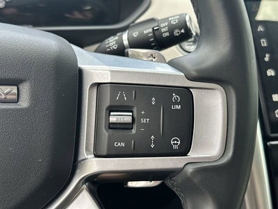 2025 Land Rover Discovery S