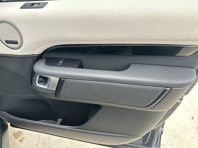 2025 Land Rover Discovery S