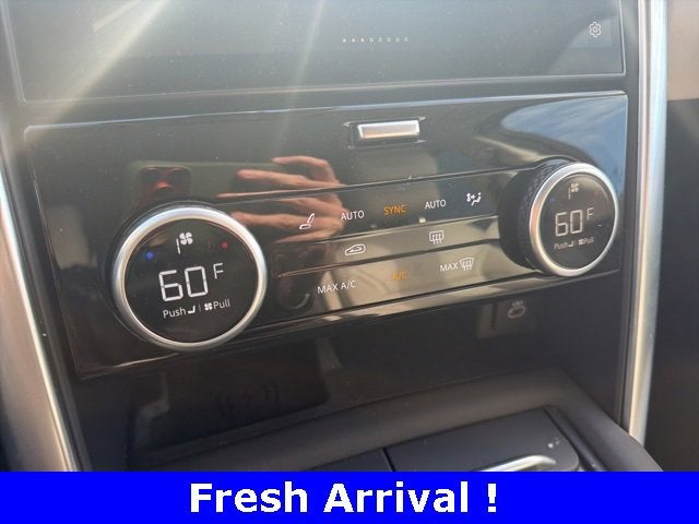 2025 Land Rover Discovery S