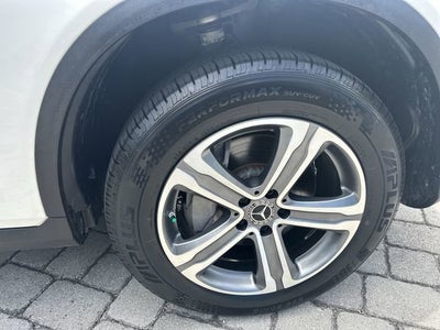 2022 Mercedes-Benz GLC GLC 300