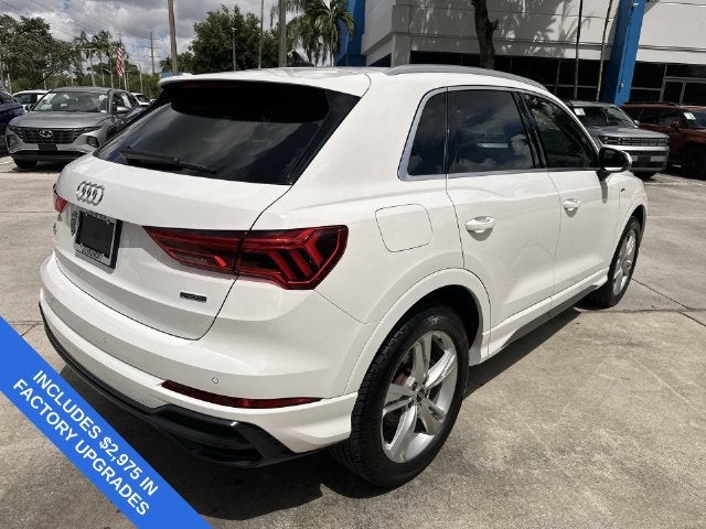 2022 Audi Q3 S line Premium