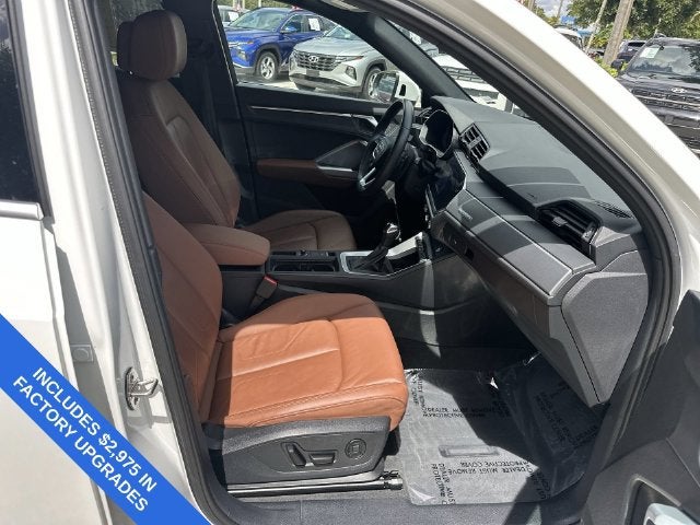 2022 Audi Q3 S line Premium