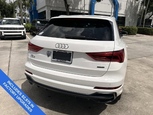 2022 Audi Q3 S line Premium