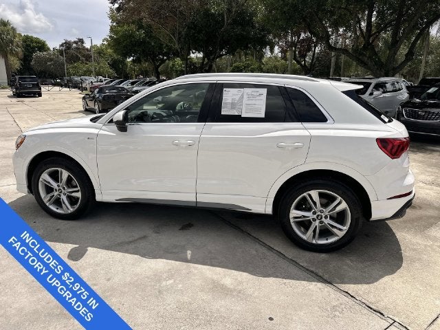 2022 Audi Q3 S line Premium
