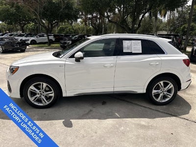 2022 Audi Q3 S line Premium