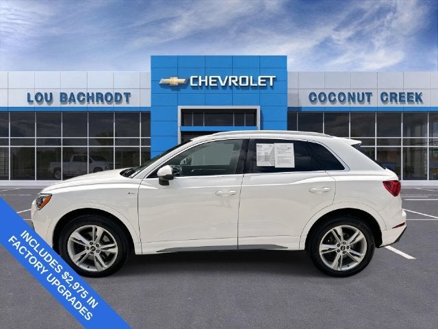 2022 Audi Q3 S line Premium