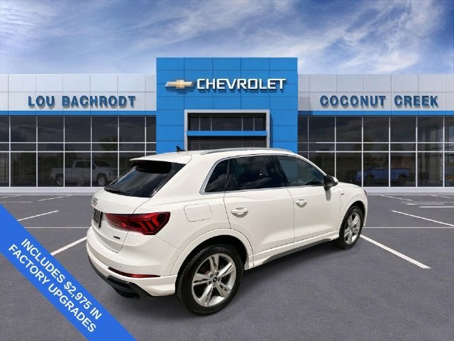 2022 Audi Q3 S line Premium