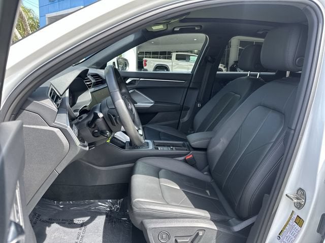 2025 Audi Q3 S line Premium
