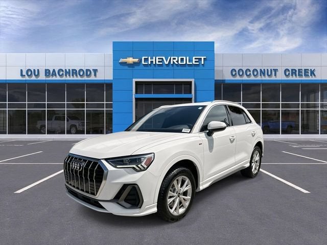 2025 Audi Q3 S line Premium