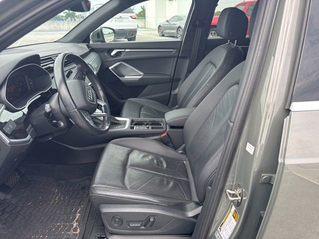 2022 Audi Q3 S line Premium Plus