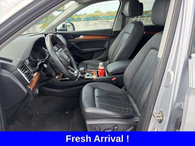 2022 Audi Q5 S line Premium