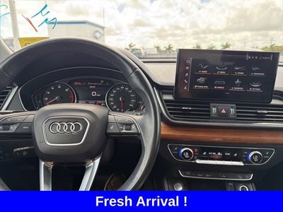 2022 Audi Q5 S line Premium