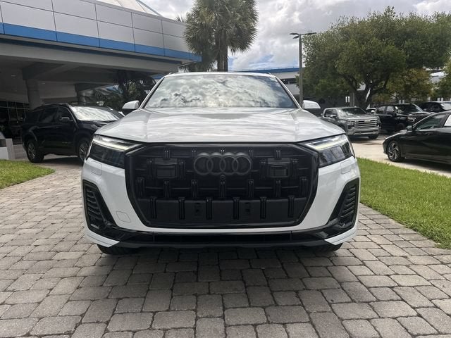 2025 Audi Q7 Premium Plus