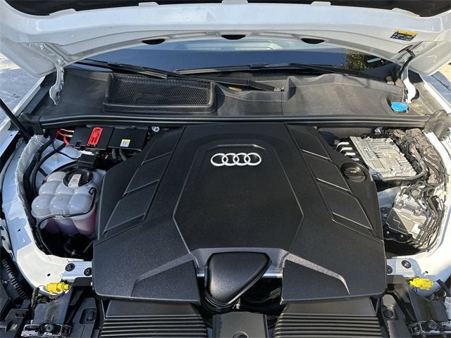 2025 Audi Q7 Premium Plus