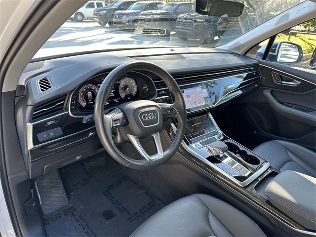 2025 Audi Q7 Premium Plus