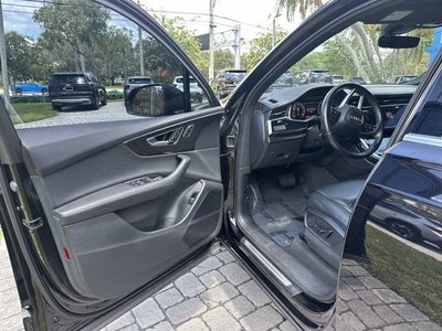 2021 Audi Q7 Premium Plus
