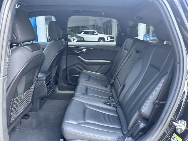 2021 Audi Q7 Premium Plus