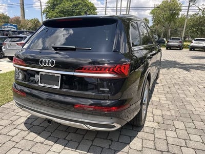 2021 Audi Q7 Premium Plus