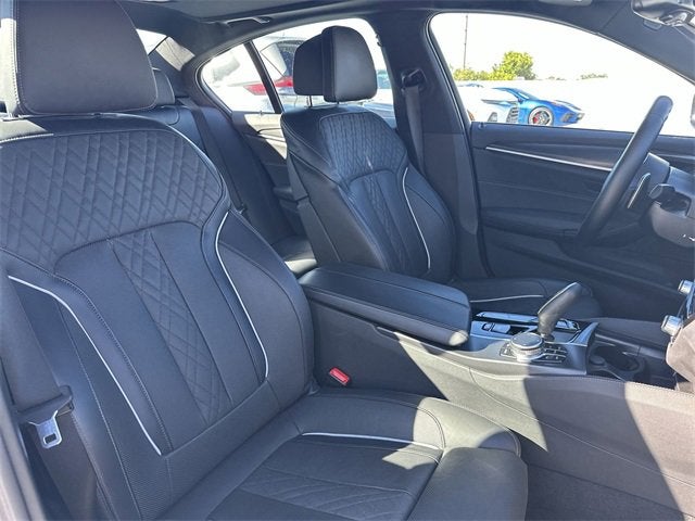 2023 BMW 5 Series 530i