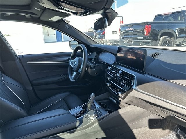 2023 BMW 5 Series 530i